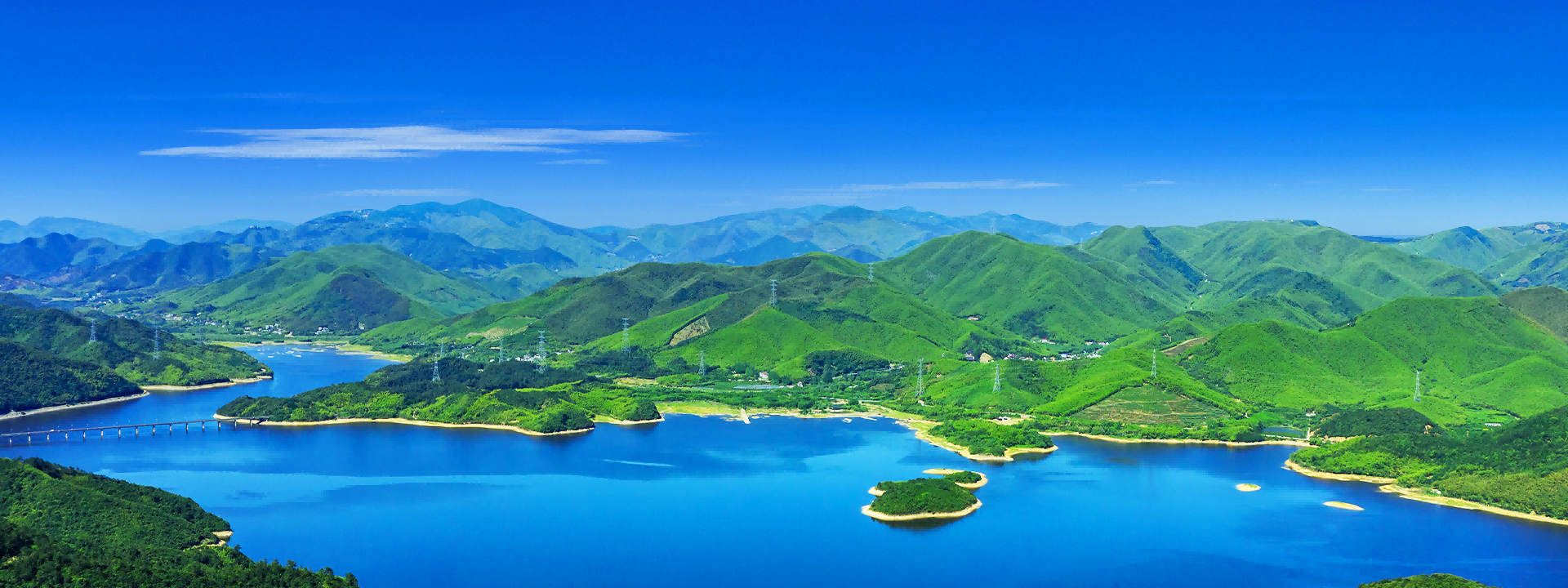让天更蓝、山更绿、水更清，让生涯更美好